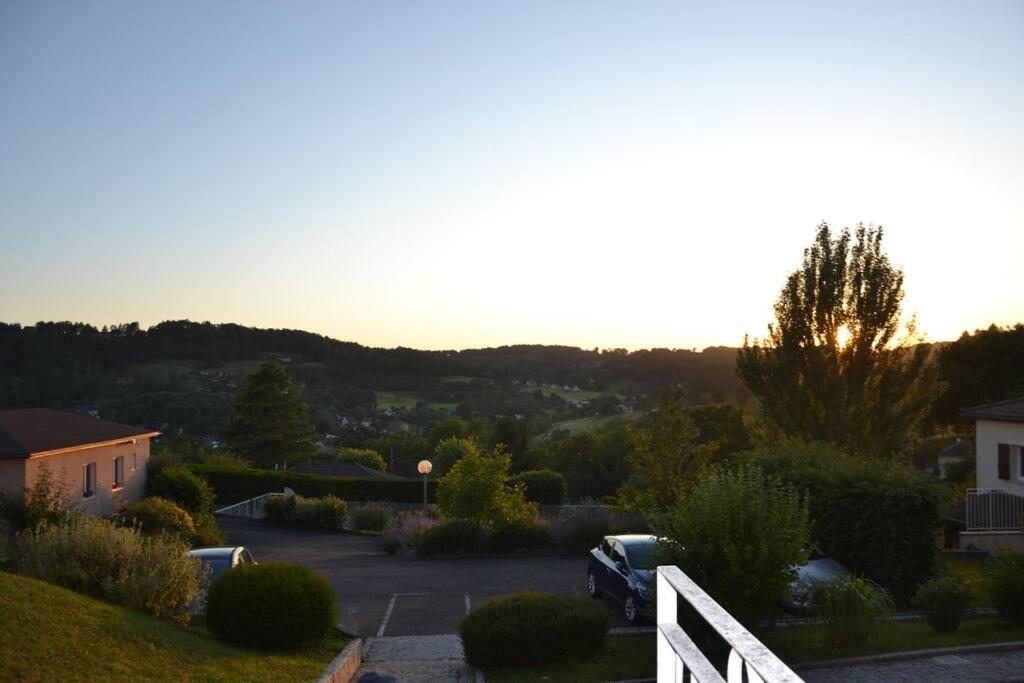 Le N5 Des Hauts De Sarlat Apt Duplex Clim, Piscine, Parking Eksteriør bilde